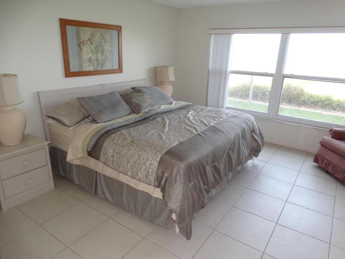 Spanish Main Unit 4- Direct Oceanfront Condo! Cocoa Beach Exterior photo