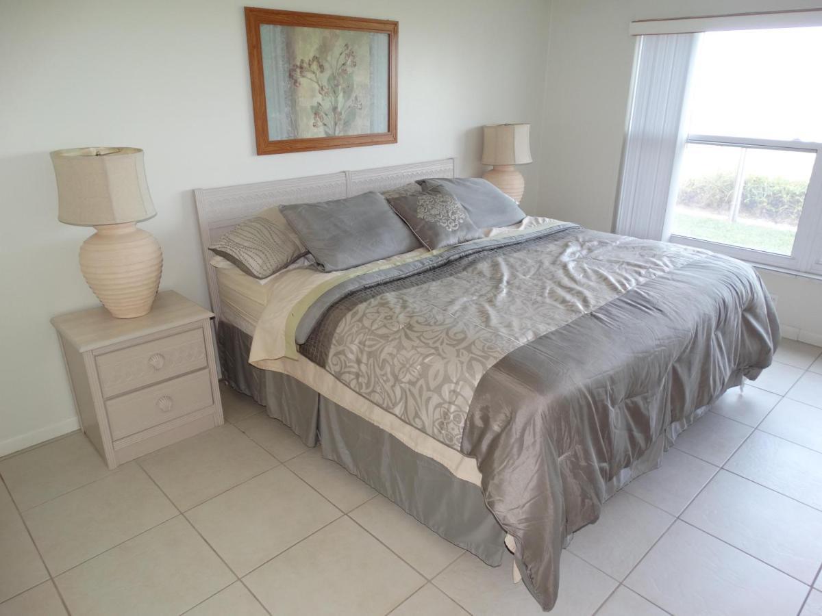 Spanish Main Unit 4- Direct Oceanfront Condo! Cocoa Beach Exterior photo